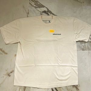 atthemoment XL off white t-shirt (mid century chairs)